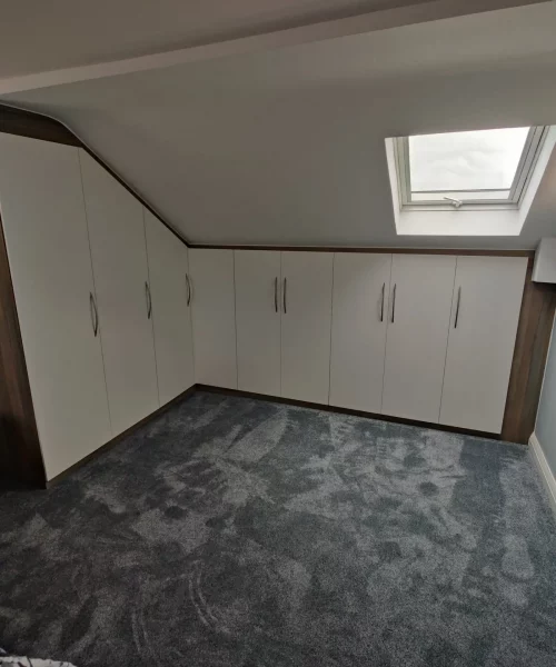 Bespoke fitted wardrobe Dove Grey - Swinton