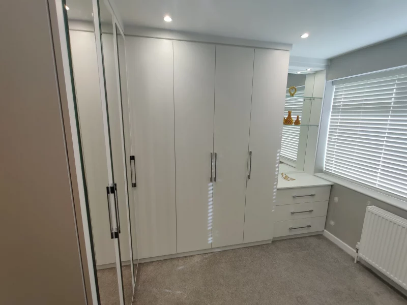 Bespoke fitted wardrobe White - Hulme
