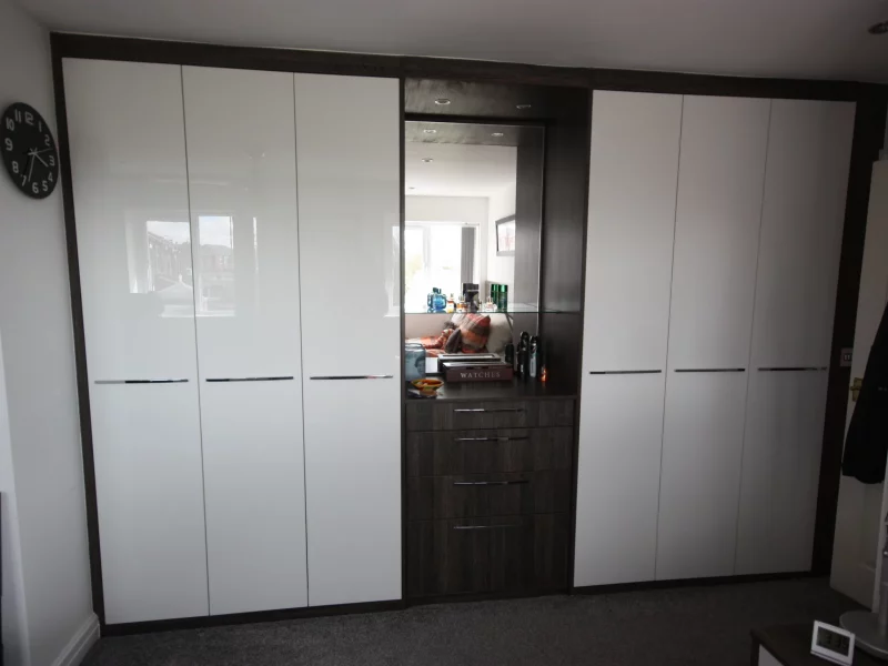 Bespoke fitted wardrobe White - Radcliffe